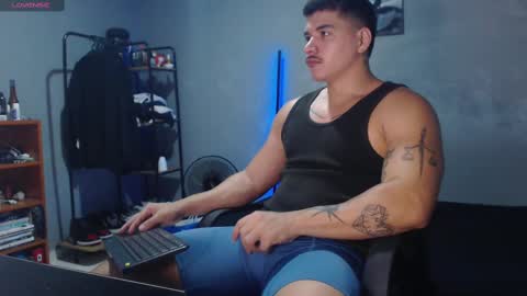 Paulo online show from March 8, 3:45 pm