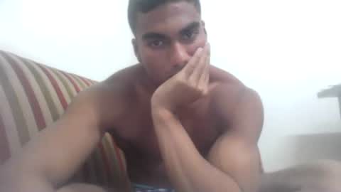 paulo online show from October 14, 7:50 pm