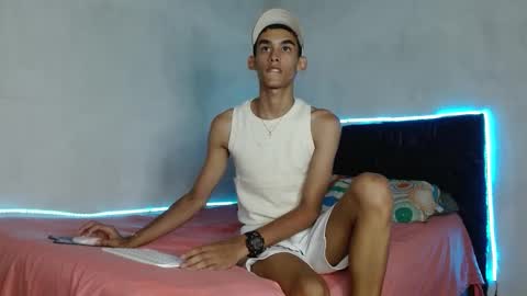 paulosex12 online show from October 21, 12:49 am