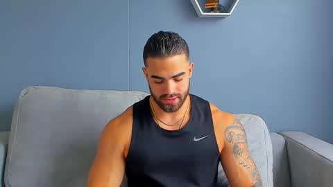 Paul Phoenix online show from February 27, 8:31 pm