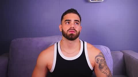 Paul Phoenix online show from December 16, 8:37 pm