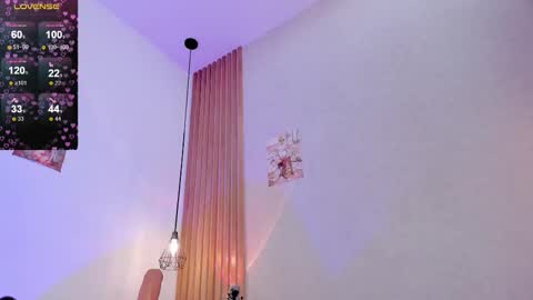 Dani online show from March 10, 7:40 pm