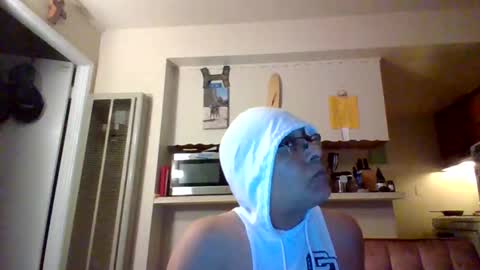 pawgkiller online show from March 20, 7:13 am