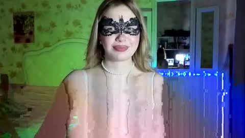 PawsClawss online show from January 10, 6:41 am