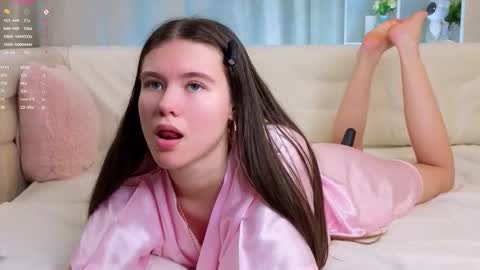 Beautiful Mila online show from February 23, 6:37 am