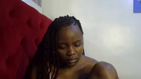 vel online show from March 25, 9:49 am