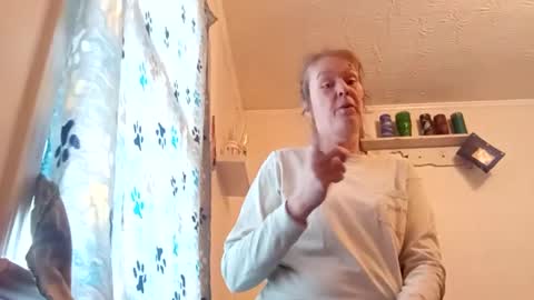 Pearl May online show from January 21, 7:06 pm