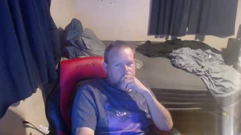 pecker40 online show from March 14, 4:49 am