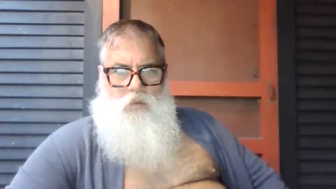 Snapshot of pecos8686 chatting on October 26, 12:50 pm pecos8686 online show from October 26, 12:50 pm