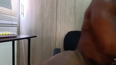 pecsblack888 online show from March 31, 8:20 pm