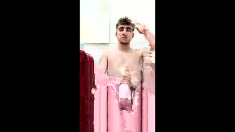 peioeze online show from January 6, 1:15 pm