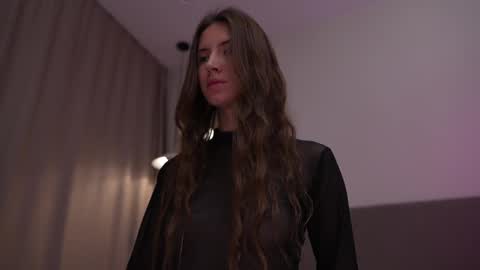 Pelagy Show time 2-10 pm Dubai time zone online show from November 17, 4:09 pm