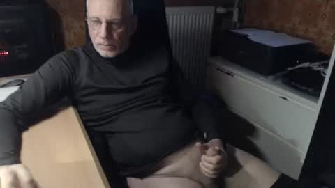 Pemue65 online show from March 16, 5:44 am