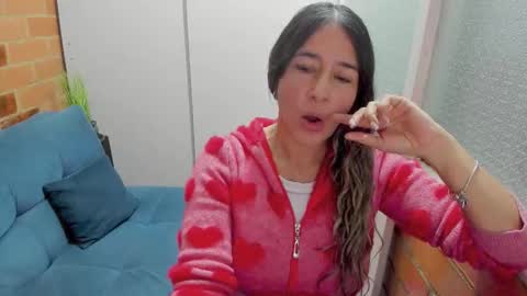 Penelope online show from November 10, 8:22 pm