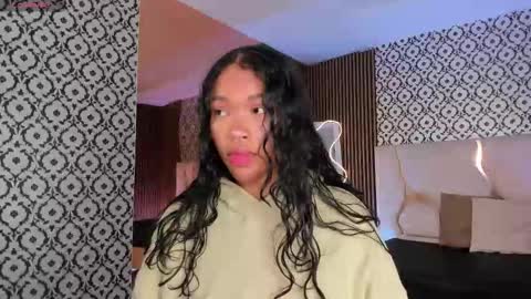 penelope online show from February 1, 3:25 am