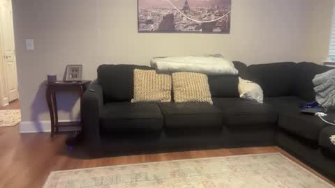 penutbutter691 online show from February 26, 12:41 pm