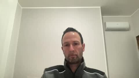 peppinslosqualo online show from March 4, 5:32 am