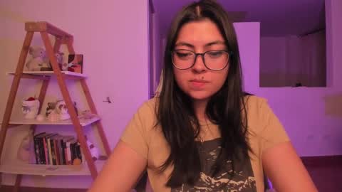 Sarah Ana Banana online show from February 13, 2:56 am