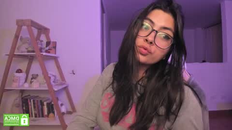 Sarah Ana Banana online show from March 2, 4:07 am