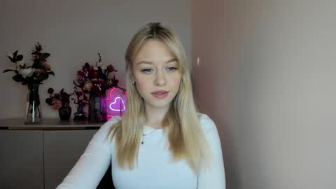 Cindy online show from March 10, 6:27 am