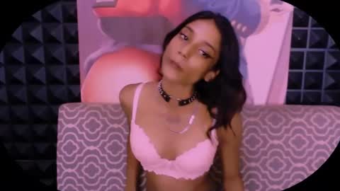 perkbaby online show from December 3, 8:44 am