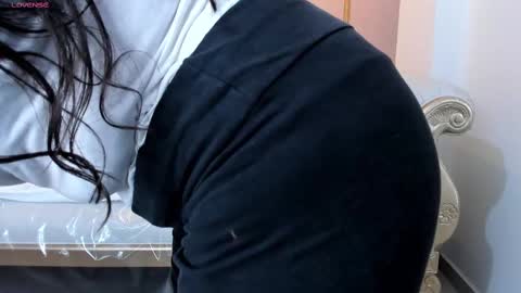 PerlaPreciosa online show from March 5, 6:44 am