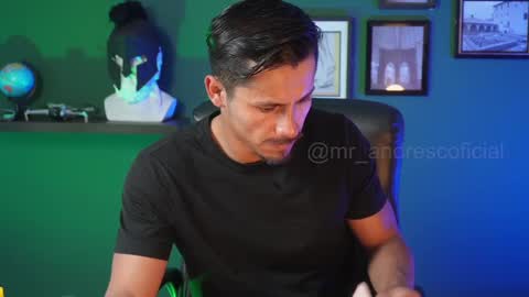 andres    online show from March 6, 7:54 pm