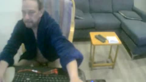 sex adicted online show from November 2, 10:32 pm