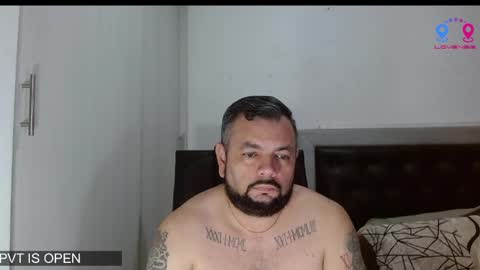 Carlos online show from April 5, 6:43 am