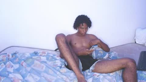 perzy_wt online show from April 18, 7:58 pm