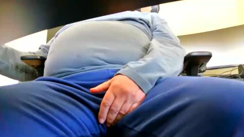 pete6661 online show from April 24, 7:10 am