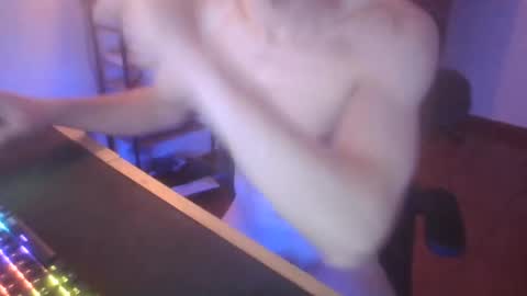peter_coat online show from July 14, 8:03 pm