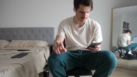 Peter Parker online show from January 3, 7:07 pm