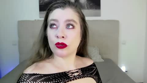 Peters Emily online show from February 6, 3:09 pm