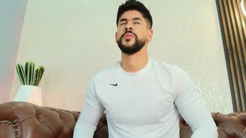 PETES EVANS new account online show from May 17, 12:09 am