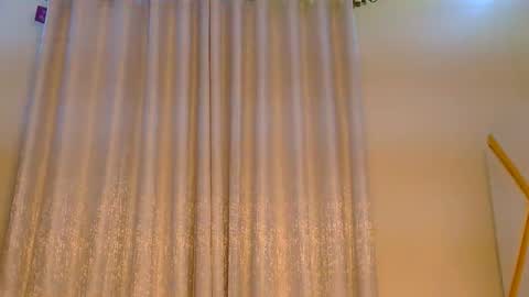 Moon online show from February 21, 6:55 pm