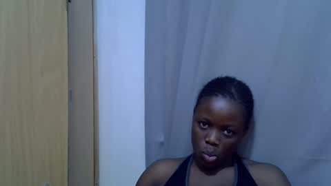 petite_melan online show from September 15, 6:48 am