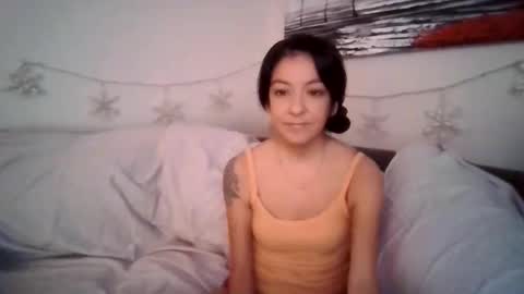 petite treat  online show from December 17, 8:15 pm