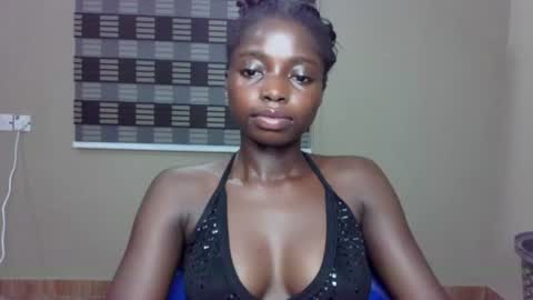 petitexxebony online show from July 3, 3:44 am
