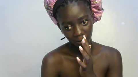 Snapshot of petitte_gyaal chatting on October 16, 8:51 pm petitte_gyaal online show from October 16, 8:51 pm