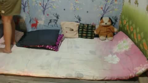 pettygirl69 online show from December 19, 10:22 am