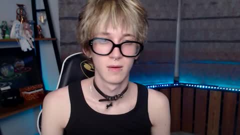 soren online show from March 26, 9:42 pm