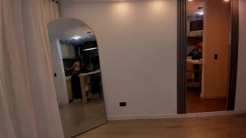 Peyton   online show from February 27, 12:03 am