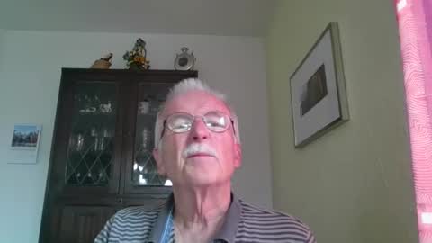 Snapshot of pgroove542707 chatting on September 13, 2:08 pm pgroove542707 online show from September 13, 2:08 pm