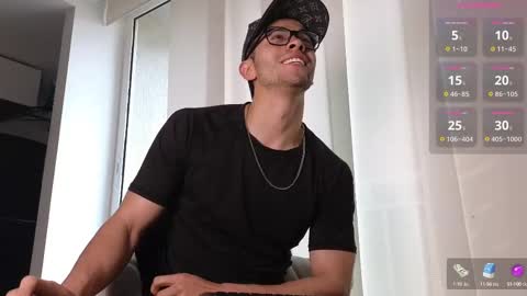 phantom_bigger1 online show from September 13, 1:46 pm