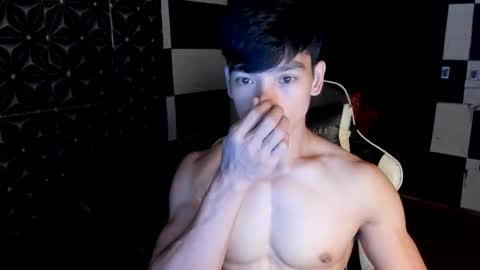 AJ online show from December 15, 12:01 pm