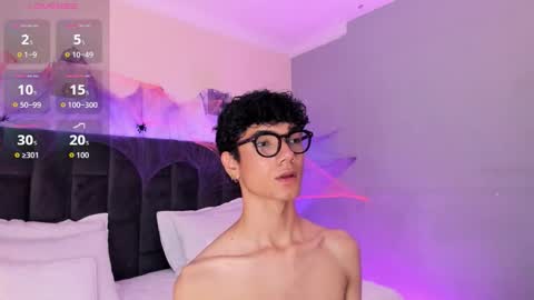 Phillip online show from October 11, 10:35 pm