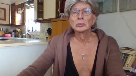 phillipa online show from January 13, 6:59 pm