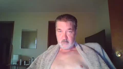 slave online show from October 12, 1:04 pm