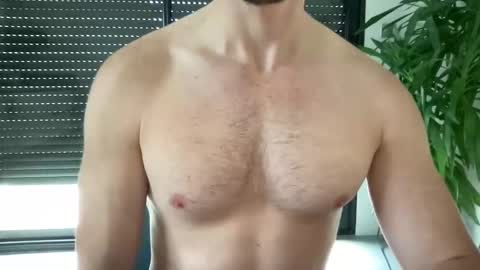 pierre81000 online show from November 26, 11:29 am